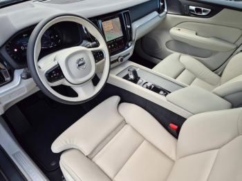 Photo 6 du bon plan VOLVO V60 B4 197ch Plus Style Dark DCT 7 occasion à 51490 €
