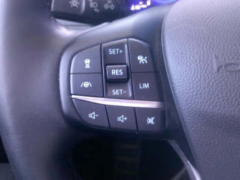 Photo 19 du bon plan FORD Kuga 2.5 Duratec 190ch Flexifuel FHEV E85 Titanium BVA occasion à 26900 €