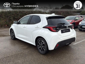Photo 21 du bon plan TOYOTA Yaris 116h Design 5p MY22 occasion à 19200 €