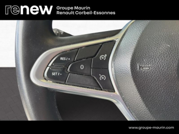 Photo 20 du bon plan RENAULT Clio 1.6 E-Tech hybride 140ch Zen -21N occasion à 13790 €