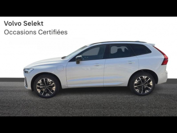 Photo 2 du bon plan VOLVO XC60 T6 Hybride Rechargeable 253 + 145ch Ultra Style Dark Geartronic 8 AWD occasion à 69900 €