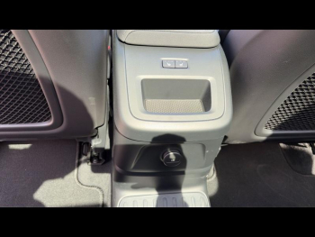 Photo 11 du bon plan VOLVO XC60 T6 Hybride Rechargeable 253 + 145ch Ultra Style Dark Geartronic 8 AWD occasion à 69900 €