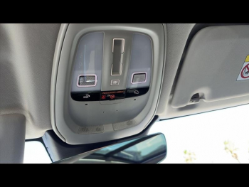 Photo 25 du bon plan VOLVO XC60 T6 Hybride Rechargeable 253 + 145ch Ultra Style Dark Geartronic 8 AWD occasion à 69900 €