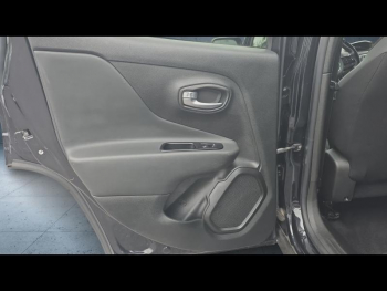 Photo 20 du bon plan JEEP Renegade 1.6 MultiJet 120ch Brooklyn Edition MY20 occasion à 17490 €