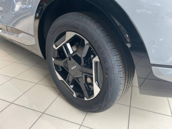 Photo 21 du bon plan KIA Sportage 1.6 T-GDi 239ch HEV GT-line Premium Business BVA6 4WD occasion à 43990 €