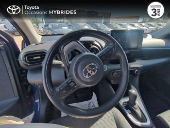 Photo 9 du bon plan TOYOTA Yaris 116h Design 5p MY22 occasion à 19490 €