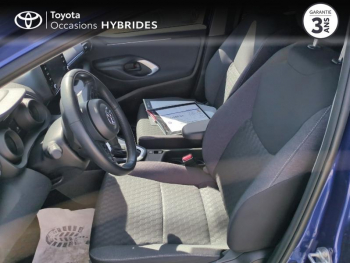 Photo 11 du bon plan TOYOTA Yaris 116h Design 5p MY22 occasion à 19490 €