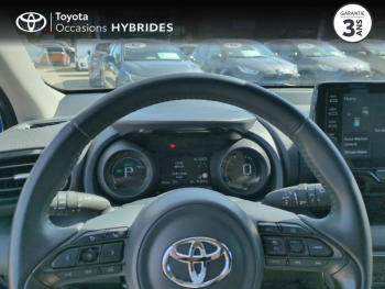 Photo 13 du bon plan TOYOTA Yaris 116h Design 5p MY22 occasion à 19490 €