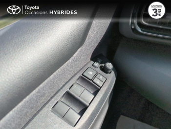 Photo 22 du bon plan TOYOTA Yaris 116h Design 5p MY22 occasion à 19490 €