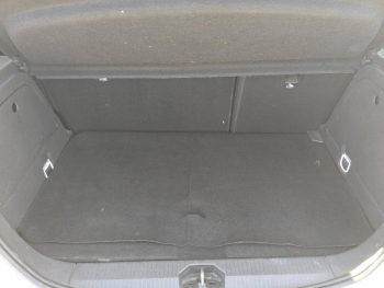 Photo 18 du bon plan OPEL Corsa 1.4 90ch Edition 5p occasion à 8290 €