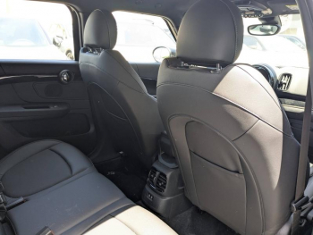 Photo 12 du bon plan MINI Countryman Cooper 136ch  Essential BVA7 occasion à 28490 €