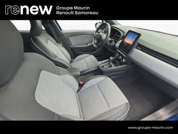 Photo 17 du bon plan RENAULT Clio 1.6 E-Tech 145ch full hybrid Techno - 24 occasion à 18400 €