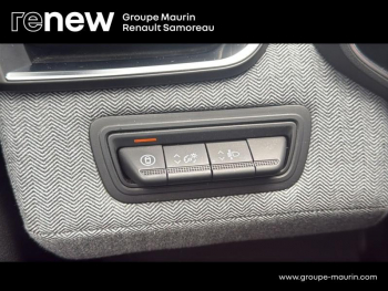 Photo 19 du bon plan RENAULT Clio 1.6 E-Tech 145ch full hybrid Techno - 24 occasion à 18400 €