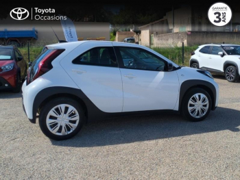 Photo 17 du bon plan TOYOTA Aygo X 1.0 VVT-i 72ch Dynamic MY23 occasion à 12990 €