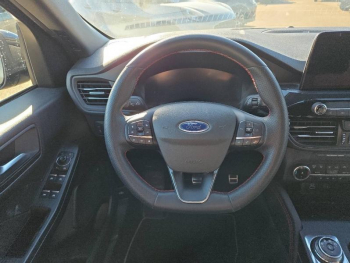 Photo 18 du bon plan FORD Kuga 2.5 Duratec 225ch PHEV ST-Line X BVA occasion à 25490 €