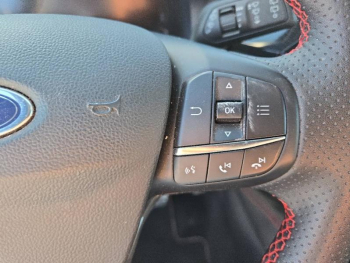 Photo 21 du bon plan FORD Kuga 2.5 Duratec 225ch PHEV ST-Line X BVA occasion à 25490 €