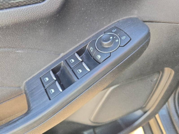 Photo 24 du bon plan FORD Kuga 2.5 Duratec 225ch PHEV ST-Line X BVA occasion à 25490 €