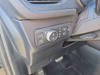Photo 25 du bon plan FORD Kuga 2.5 Duratec 225ch PHEV ST-Line X BVA occasion à 25490 €