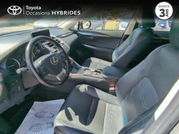 Photo 11 du bon plan LEXUS NX 300h 4WD Luxe occasion à 21500 €