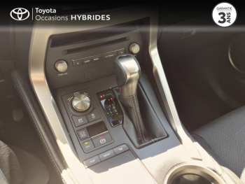 Photo 22 du bon plan LEXUS NX 300h 4WD Luxe occasion à 21500 €