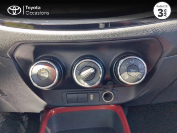 Photo 21 du bon plan TOYOTA Aygo X 1.0 VVT-i 72ch Design S-CVT MY24 occasion à 15990 €