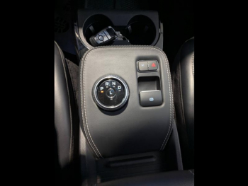 Photo 17 du bon plan FORD Mustang Mach-E 269ch Standard Range 72,6kWh Mach-E Propulsion occasion à 32900 €
