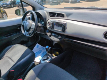 Photo 15 du bon plan TOYOTA Yaris HSD 100h Style 5p occasion à 9790 €