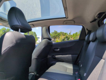 Photo 17 du bon plan TOYOTA Yaris HSD 100h Style 5p occasion à 9790 €