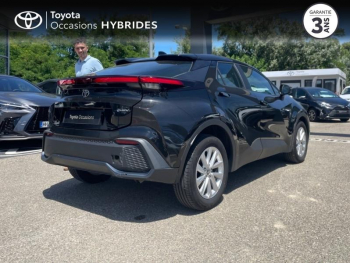 Photo 18 du bon plan TOYOTA C-HR 1.8 Hybride 140ch Dynamic NG23 occasion à 25490 €