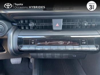 Photo 21 du bon plan TOYOTA C-HR 1.8 Hybride 140ch Dynamic NG23 occasion à 25490 €