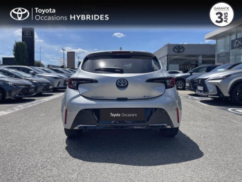 Photo 4 du bon plan TOYOTA Corolla 1.8 140ch Design MY24 occasion à 28990 €