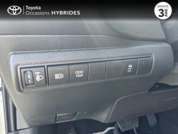 Photo 22 du bon plan TOYOTA Corolla 1.8 140ch Design MY24 occasion à 28990 €