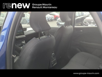 Photo 20 du bon plan RENAULT Captur 1.6 E-Tech full hybrid 145ch Evolution occasion à 21490 €