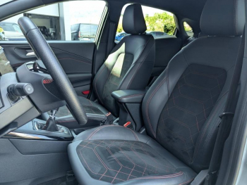 Photo 17 du bon plan FORD Puma 1.0 EcoBoost Hybrid 125ch ST-Line X S&S occasion à 23990 €