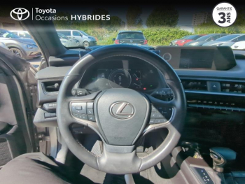Photo 9 du bon plan LEXUS UX 250h 2WD Premium Edition MY22 occasion à 24506 €
