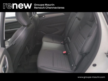 Photo 11 du bon plan RENAULT Arkana 1.3 TCe mild hybrid 140ch Techno EDC -22 occasion à 22999 €