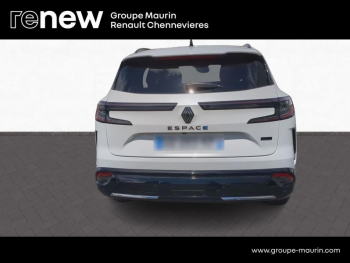Photo 6 du bon plan RENAULT Espace 1.2 E-Tech full hybrid 200ch esprit Alpine occasion à 34999 €