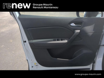 Photo 20 du bon plan RENAULT Captur 1.6 E-Tech full hybrid 145ch Evolution occasion à 23990 €