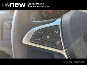 Photo 24 du bon plan DACIA Duster 1.3 TCe 150ch FAP Prestige 4x2 EDC occasion à 18991 €