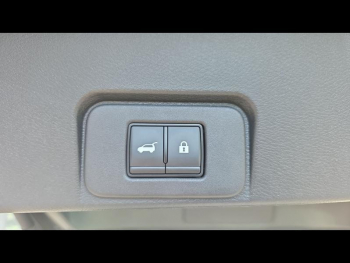 Photo 12 du bon plan NISSAN X-Trail e-Power 204ch Tekna+ occasion à 33990 €