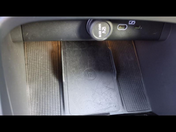 Photo 29 du bon plan VOLVO XC40 B3 163ch Ultra DCT 7 occasion à 38990 €