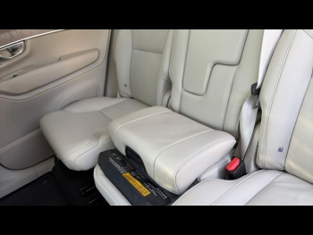 Photo 15 du bon plan VOLVO XC90 T8 AWD 310 + 145ch Ultimate Style Chrome Geartronic occasion à 55900 €