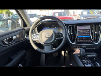 Photo 4 du bon plan VOLVO V60 T6 AWD 253+145ch Plus Style Dark Geartronic 8 occasion à 61900 €