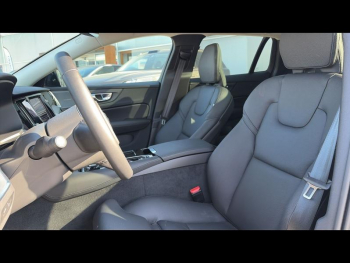 Photo 5 du bon plan VOLVO V60 T6 AWD 253+145ch Plus Style Dark Geartronic 8 occasion à 61900 €