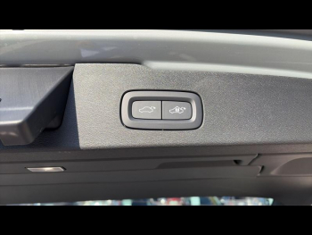 Photo 8 du bon plan VOLVO V60 T6 AWD 253+145ch Plus Style Dark Geartronic 8 occasion à 61900 €