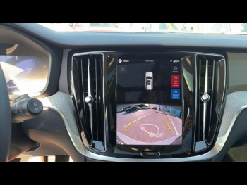 Photo 14 du bon plan VOLVO V60 T6 AWD 253+145ch Plus Style Dark Geartronic 8 occasion à 61900 €