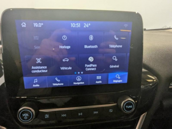 Photo 20 du bon plan FORD Fiesta 1.0 Flexifuel 95ch Active X 5p occasion à 17989 €