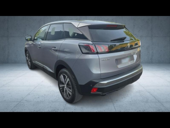 Photo 3 du bon plan PEUGEOT 3008 1.2 PureTech 130ch S&S Allure Pack occasion à 18900 €