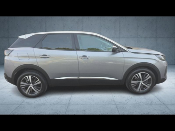 Photo 6 du bon plan PEUGEOT 3008 1.2 PureTech 130ch S&S Allure Pack occasion à 18900 €