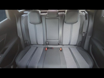 Photo 16 du bon plan PEUGEOT 3008 1.2 PureTech 130ch S&S Allure Pack occasion à 18900 €